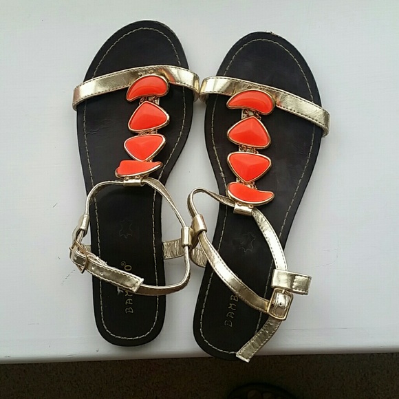 Leather sandals - Picture 2 of 3
